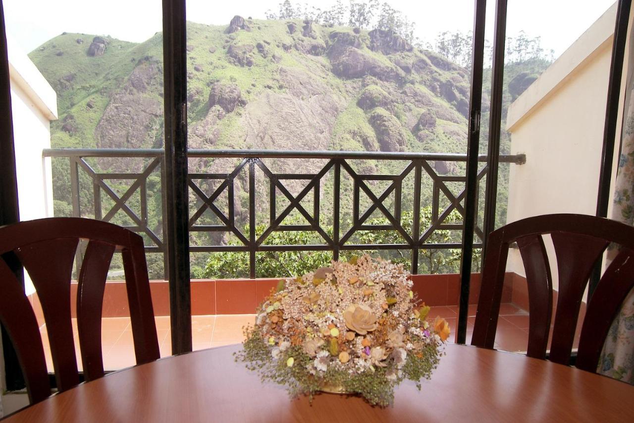 Abad Copper Castle Resort Муннар Екстер'єр фото