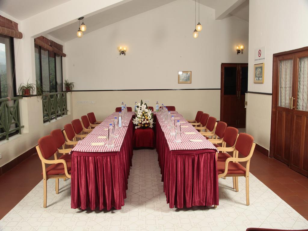 Abad Copper Castle Resort Муннар Екстер'єр фото