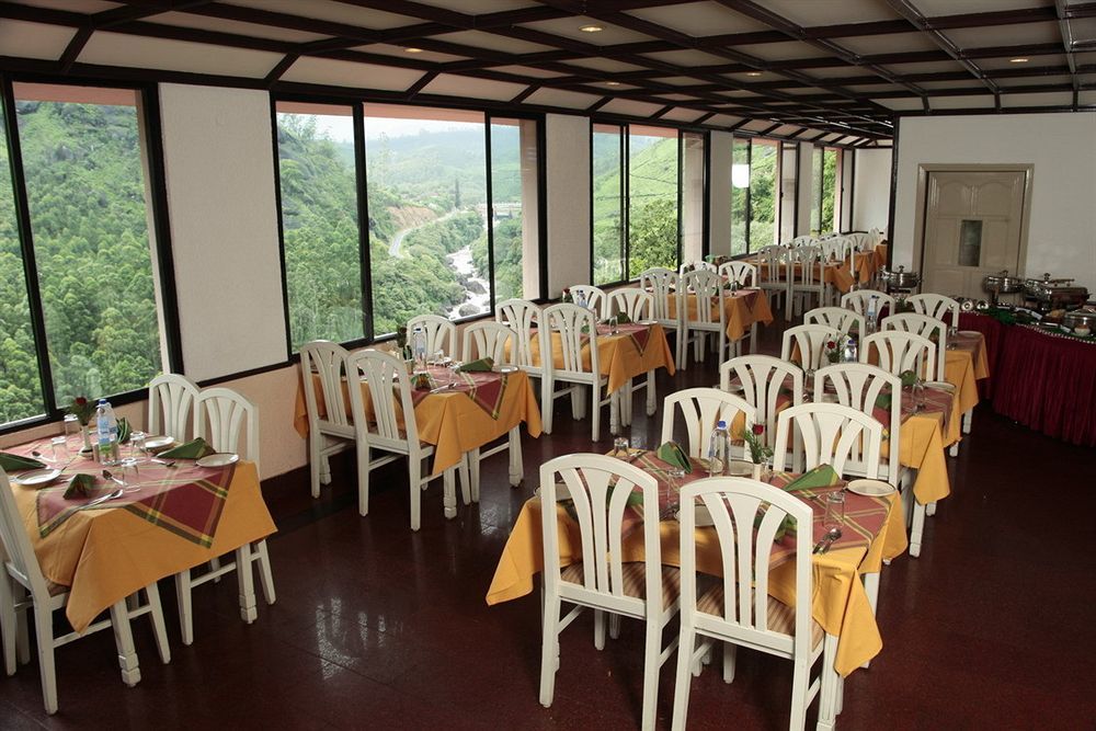 Abad Copper Castle Resort Муннар Екстер'єр фото