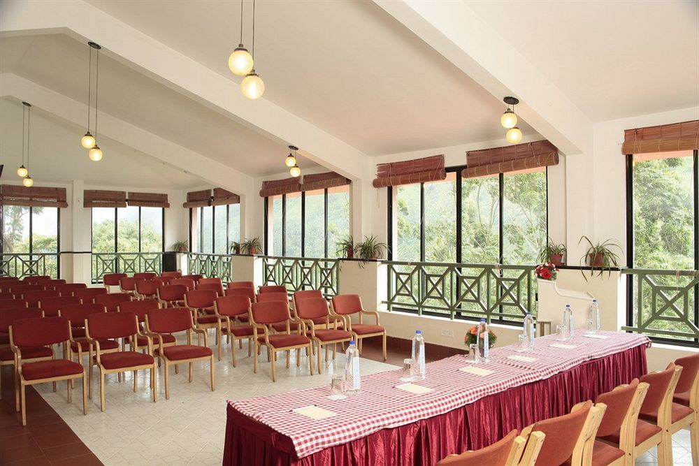Abad Copper Castle Resort Муннар Екстер'єр фото